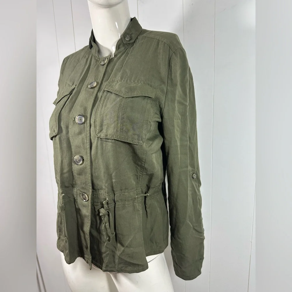 White House Black Market Sz 6 Utility Jacket Shirt Army Green Roll Tab Sleeves